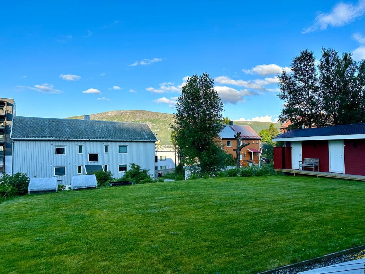 Modern Apartment In Tromso Bagian luar foto
