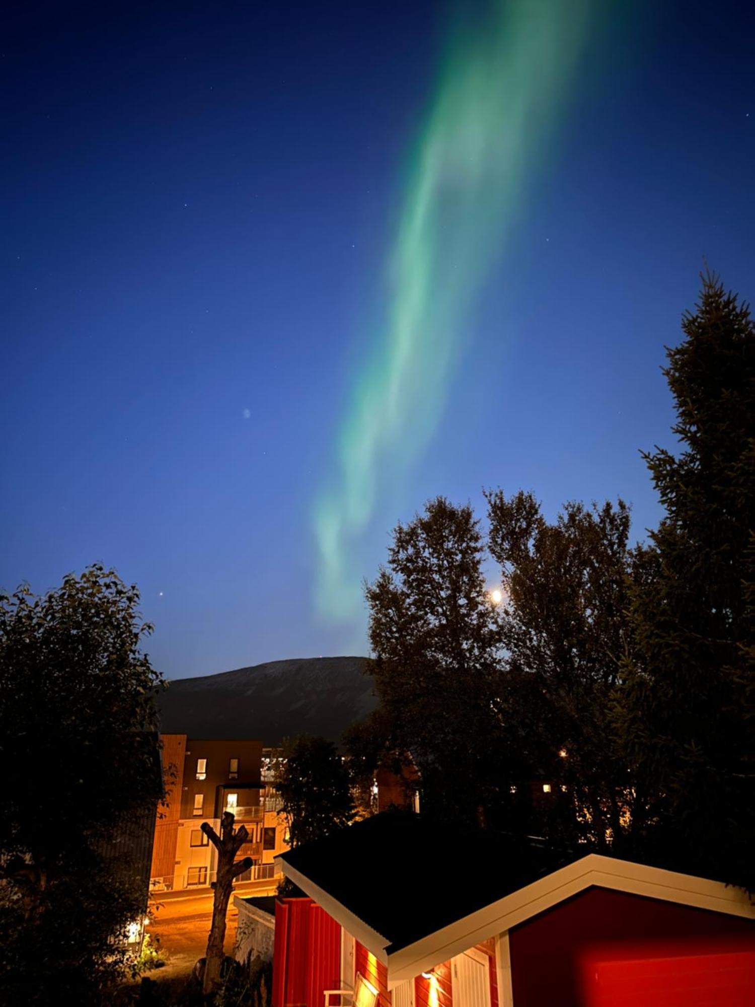 Modern Apartment In Tromso Bagian luar foto